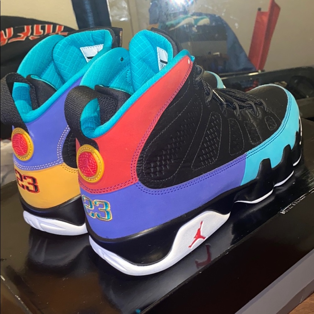 Air Jordan 9 (dream it do it)